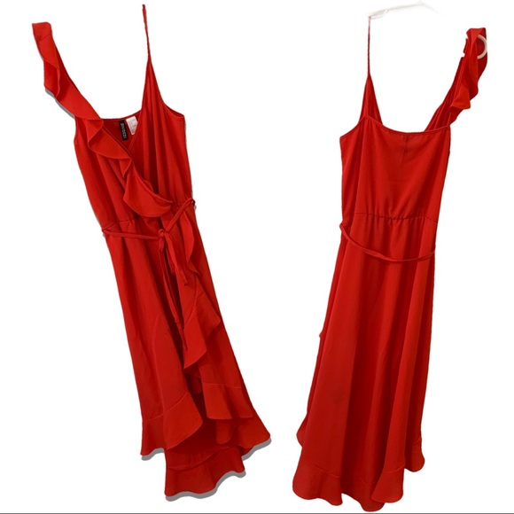 H&M Red Dress - Picture 1 of 3